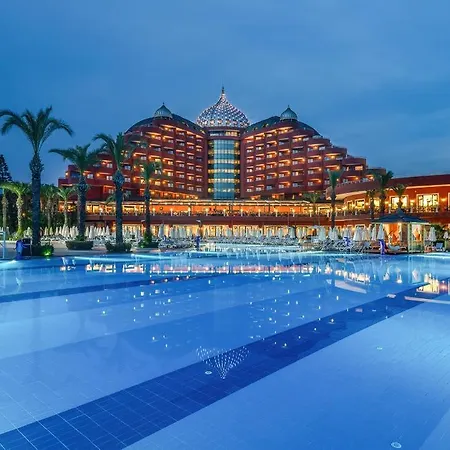 Rezort Delphin Palace Antalya