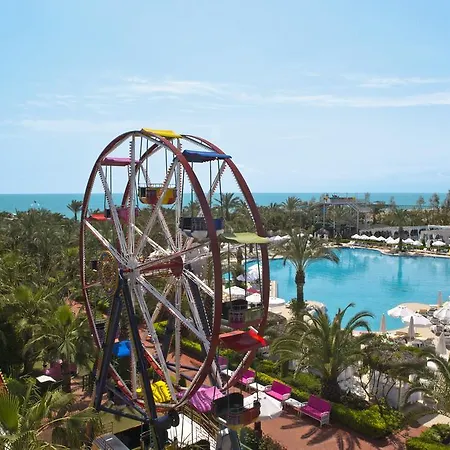 Delphin Palace Resort 5*
